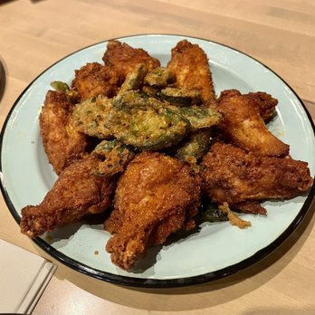 Gai Noi - Desserts Near Me - Minneapolis, Minnesota