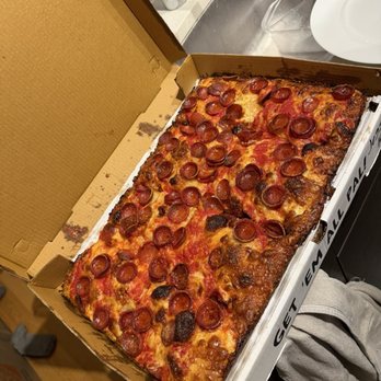 MAMA'S TOO! - Pizza Near Me - New York, New York