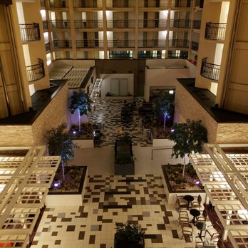 Embassy Suites by Hilton Baton Rouge - Lobby - Hotels Near Me - Baton Rouge, Louisiana