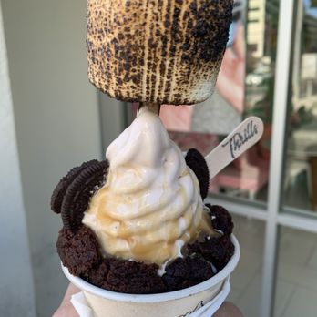 Thrills Soft Serve - Ice Cream & Frozen Yogurt Near Me - Honolulu, Hawaii