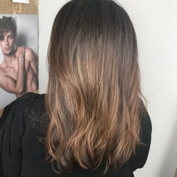 Trim a Salon - Ba*lay*age by Frida! - Hair Salons Near Me - Studio City, California Trim a Salon - Ba*lay*age by Frida! - Hair Salons Near Me - Studio City, California