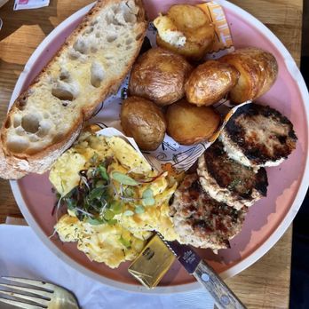 Sunny Side Breakfast - Breakfast & Brunch Near Me - Sacramento, California Sunny Side Breakfast - Breakfast & Brunch Near Me - Sacramento, California