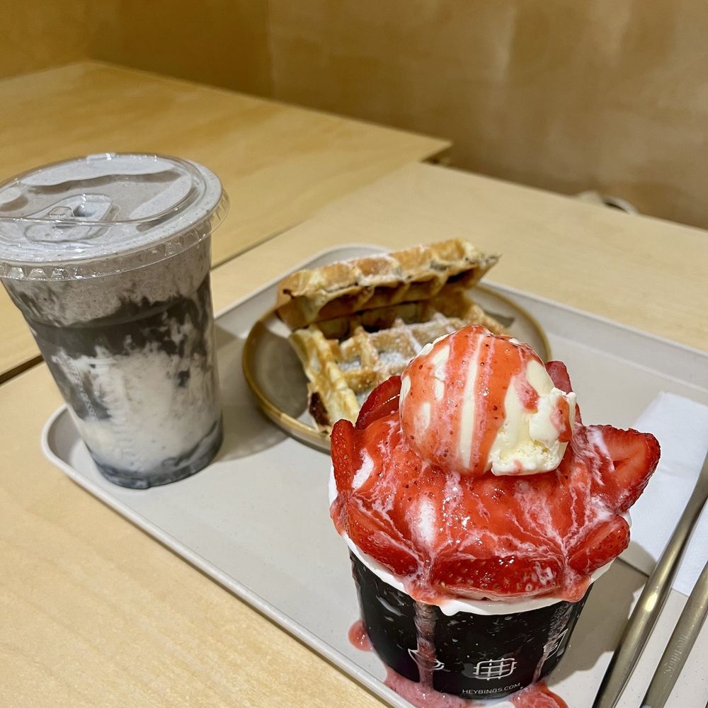 Heybings - Strawberry Delight Bingsoo, Black Sesame Iced Drink, Nutella Waffle - Desserts Near Me - Costa Mesa, California Heybings - Strawberry Delight Bingsoo, Black Sesame Iced Drink, Nutella Waffle - Desserts Near Me - Costa Mesa, California