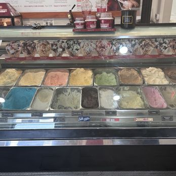 Cold Stone Creamery - Desserts Near Me - High Point, North Carolina