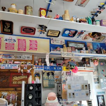 OINK’S ICE CREAM AND YOGURT - Updated July 2025 - 210 Photos & 291 ...