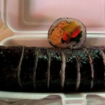 E-Mo - spicy tuna kimbab - Korean Near Me - New York, New York E-Mo - spicy tuna kimbab - Korean Near Me - New York, New York