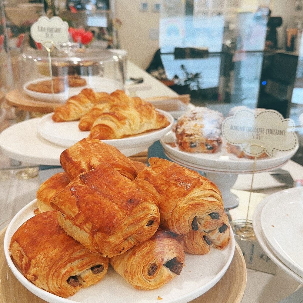 Maprang Bakery & Cafe - Chocolate croissant - Desserts Near Me - Somerville, Massachusetts Maprang Bakery & Cafe - Chocolate croissant - Desserts Near Me - Somerville, Massachusetts