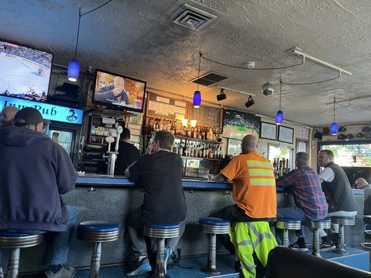 Pacific Inn Pub by null
