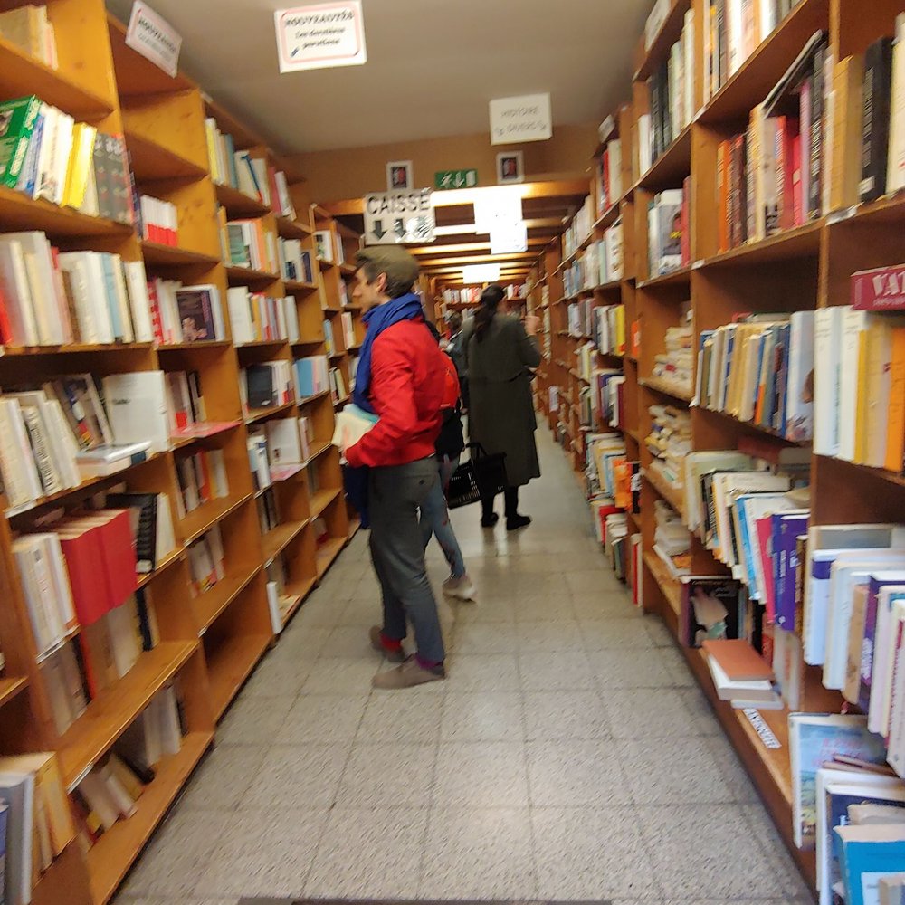Pêle-Mêle - More books! - Music & DVDs Near Me - Brussels, BRU Pêle-Mêle - More books! - Music & DVDs Near Me - Brussels, BRU