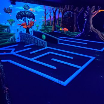 D&D Mini Golf - Mini Golf Near Me - Clarksville, Tennessee