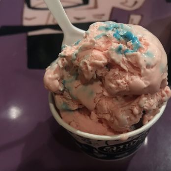 Amy's Ice Creams - Proud American - Ice Cream & Frozen Yogurt Near Me - Houston, Texas Amy's Ice Creams - Proud American - Ice Cream & Frozen Yogurt Near Me - Houston, Texas