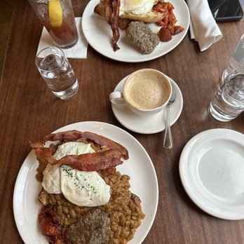 Tilikum Place Cafe - New American Near Me - Seattle, Washington