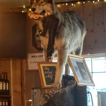 The Elkhorn Bar - Rustic decor - American Near Me - Meeteetse, Wyoming The Elkhorn Bar - Rustic decor - American Near Me - Meeteetse, Wyoming