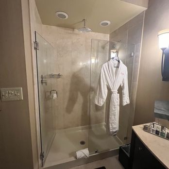 Rustic Inn Creekside Resort & Spa - Jackson Hole - Shower is a great size - Hotels Near Me - Jackson, Wyoming