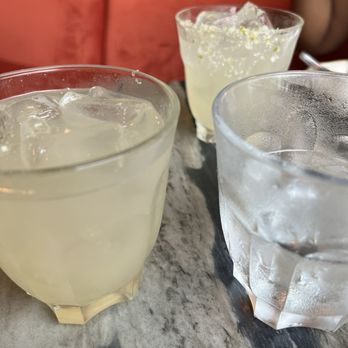 El Presidente - Happy hour margaritas (regular) - Mexican Near Me - Washington, DC, District of Columbia El Presidente - Happy hour margaritas (regular) - Mexican Near Me - Washington, DC, District of Columbia