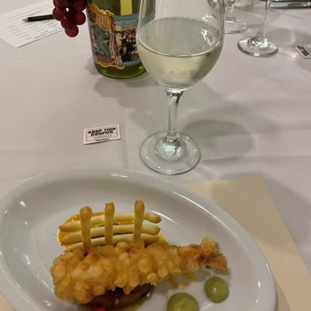 Pete's Grille - New American Near Me - Brooksville, Florida
