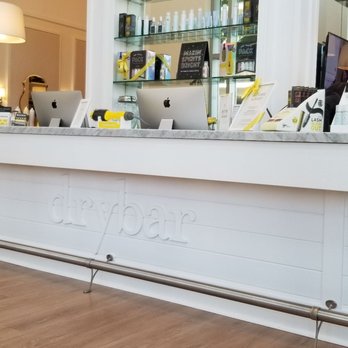 Drybar - Honolulu in Kaka'ako - So clean and modern - Blow Dry/Out Services Near Me - Honolulu, Hawaii Drybar - Honolulu in Kaka'ako - So clean and modern - Blow Dry/Out Services Near Me - Honolulu, Hawaii