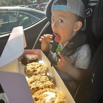 Crumbl - Menifee - Bakeries Near Me - Menifee, California Crumbl - Menifee - Bakeries Near Me - Menifee, California