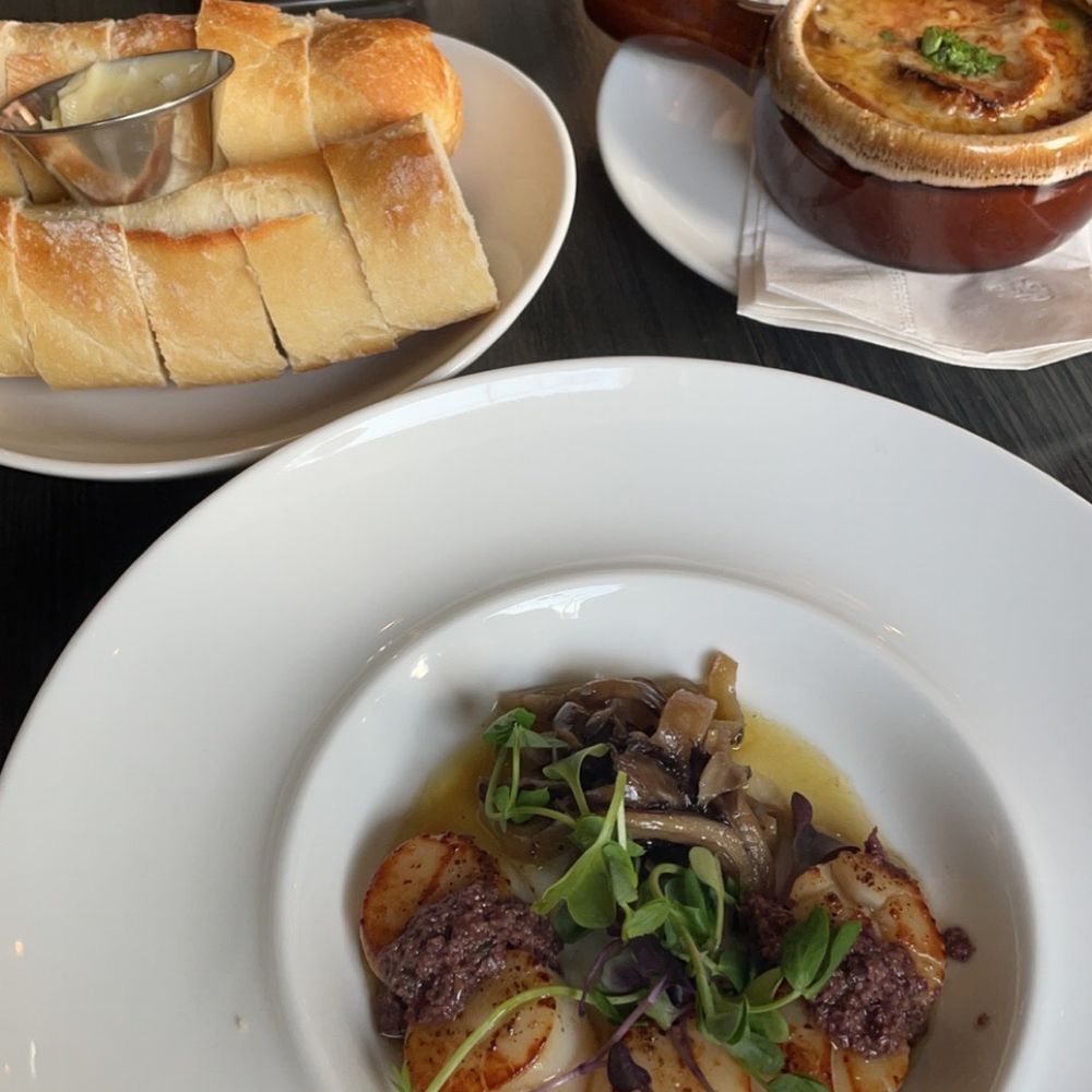 Maison T - Bistros Near Me - Toronto, Ontario Maison T - Bistros Near Me - Toronto, Ontario