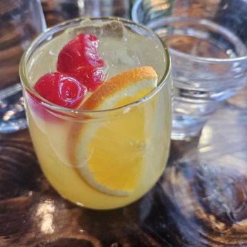 Guacaya Bistreaux - White Sangria - Cocktail Bars Near Me - Minneapolis, Minnesota Guacaya Bistreaux - White Sangria - Cocktail Bars Near Me - Minneapolis, Minnesota