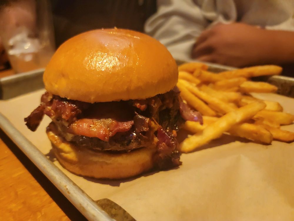 BJ's Restaurant & Brewhouse — Mission Valley
