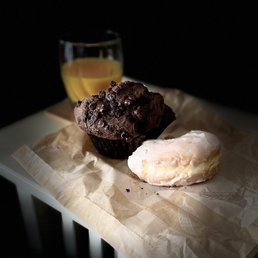 Fresh OJ, chocolate chip muffin, plain donut w/glaze
