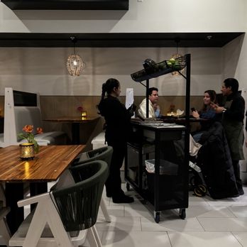 Ollin Cocina & Tequila - If you choose, they will make guacamole tableside! Perfect for a special occasion - Salad Near Me - Rochester, Minnesota Ollin Cocina & Tequila - If you choose, they will make guacamole tableside! Perfect for a special occasion - Salad Near Me - Rochester, Minnesota