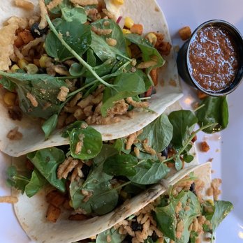 Yellow Dog Eats - Sandwiches Near Me - Windermere, Florida Yellow Dog Eats - Sandwiches Near Me - Windermere, Florida
