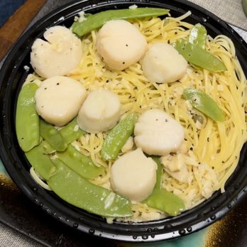 Assaggio - Kapolei - It was a lot and so saved some for lunch the next day. Everything from the peas to the scallops to sauce and pasta was perfectly cooked. - Italian Near Me - Kapolei, Hawaii