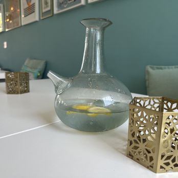 Lira Beirut Eatery - Mediterranean Near Me - Miami, Florida