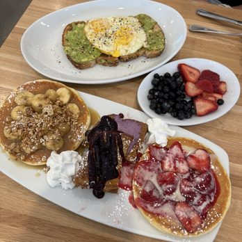 Whidbey's A Daytime Eatery - Breakfast & Brunch Near Me - Enterprise, Nevada