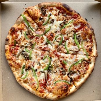 Papi’s Ohana - Vegetarian Pizza - Pizza Near Me - Lahaina, Hawaii