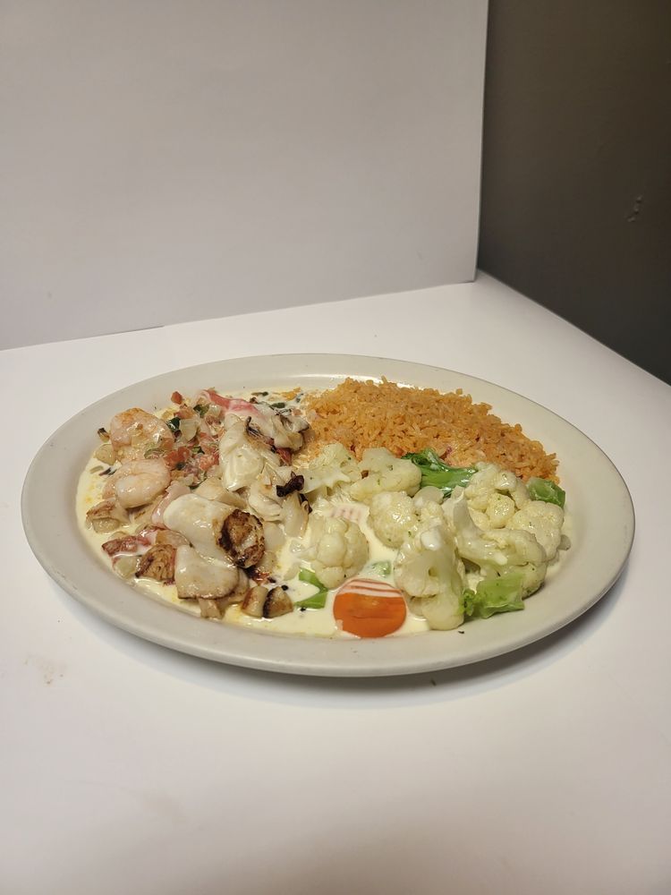 MIXTECA GRILL & AGAVE HOUSE Updated September 2024 2324 N Kansas