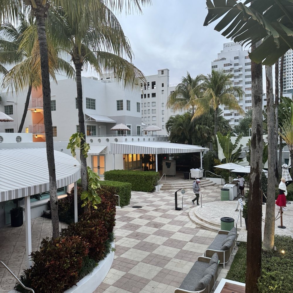 Kimpton Surfcomber Hotel - Hotels Near Me - Miami Beach, Florida Kimpton Surfcomber Hotel - Hotels Near Me - Miami Beach, Florida