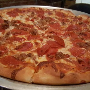 Sainato's at Rivergate - Pizza Near Me - Cleveland, Ohio Sainato's at Rivergate - Pizza Near Me - Cleveland, Ohio
