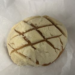 Margarita Bakery & Deli - Concha