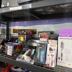 Oliver's Liquidation Store