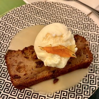 Desecheo - Warm Bread Pudding with Vanilla Ice Cream & Caramelized Sugar - Cocktail Bars Near Me - Aguadilla, Puerto Rico