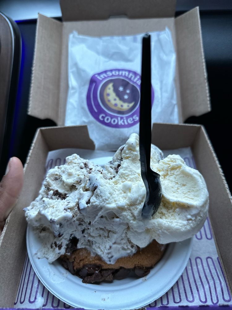 INSOMNIA COOKIES Updated November 2024 21 Photos 377 E Fordham Rd