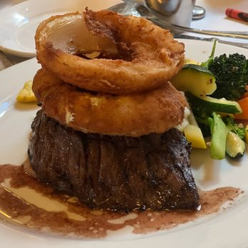 Spasso Ristorante - Steak, onion rings, an d veggies - Italian Near Me - San Carlos, California Spasso Ristorante - Steak, onion rings, an d veggies - Italian Near Me - San Carlos, California