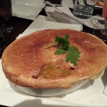 Hungry Brew Hops - Curry lamb pot pie - Gastropubs Near Me - Newmarket, Ontario