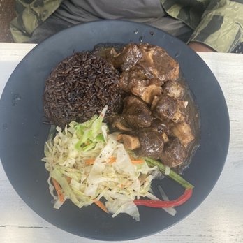 Spice House - Oxtails - Caribbean Near Me - Atlanta, Georgia Spice House - Oxtails - Caribbean Near Me - Atlanta, Georgia