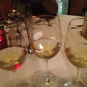Roxy Restaurant & Bar - The Golden Girl wine flight...3 different Chardonnays - Bars Near Me - Reno, Nevada Roxy Restaurant & Bar - The Golden Girl wine flight...3 different Chardonnays - Bars Near Me - Reno, Nevada