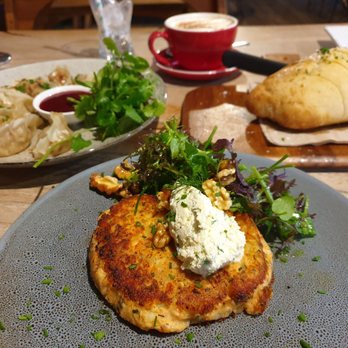 TOAD Hall - Smoked salmon fish cakes, pork dumplings, garlic bread and that free chai latte hanging out in back ; ) - Juice Bars & Smoothies Near Me - Motueka, TAS