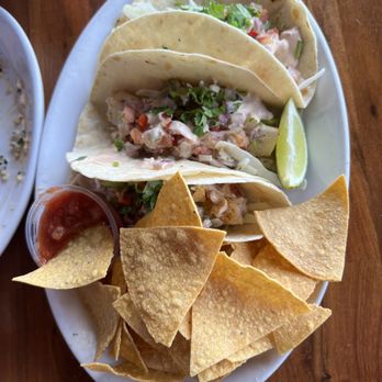 Restaurant 604 - Fish Tacos - Breakfast & Brunch Near Me - Honolulu, Hawaii