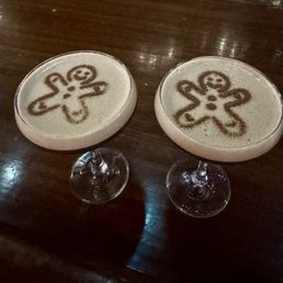 Gingerbread espresso martinis