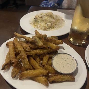 Dexter's - Fried pickles - Sports Bars Near Me - Minneapolis, Minnesota