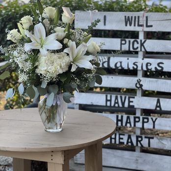 Daisy Kart Florist - Florists Near Me - Norco, California Daisy Kart Florist - Florists Near Me - Norco, California