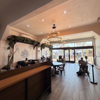 Phin Smith - Coffee & Tea Near Me - Garden Grove, California Phin Smith - Coffee & Tea Near Me - Garden Grove, California