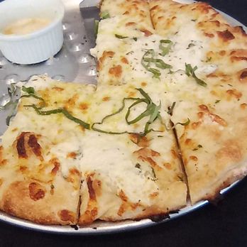Grace Pizza and Shakes - Illegal cheese bread - Pizza Near Me - Houston, Texas